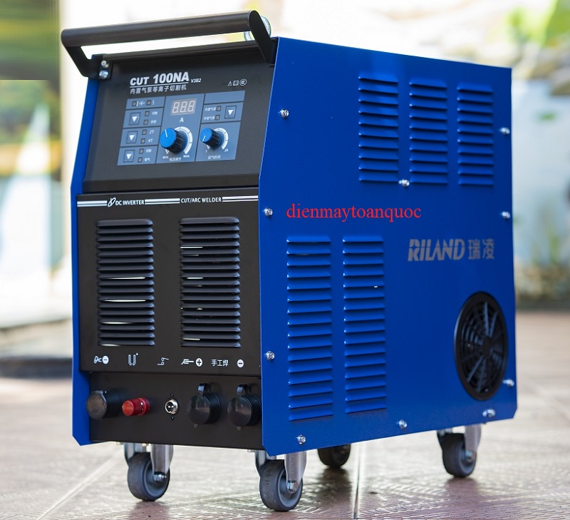 MÁY CẮT PLASMA RILAND CUT 100NA TÍCH HỢP BÌNH KHÍ NÉN TRONG MÁY