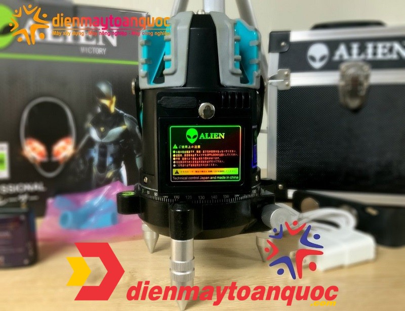 may-ban-cot-5-tia-xanh-alien-al550x
